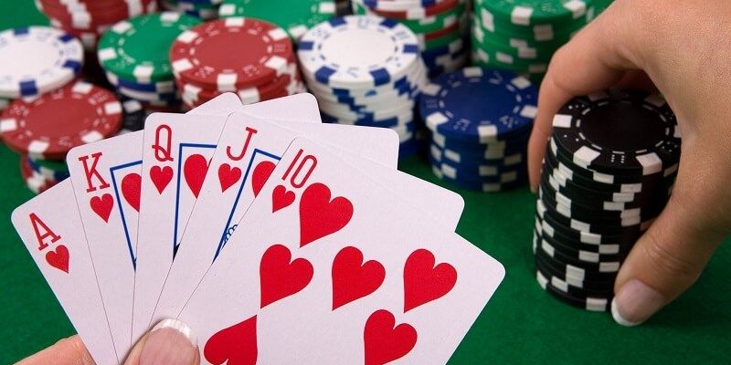 Thùng Phá Sảnh - Bộ bài quyền lực